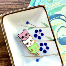 Nyango Kitty Dango Pins