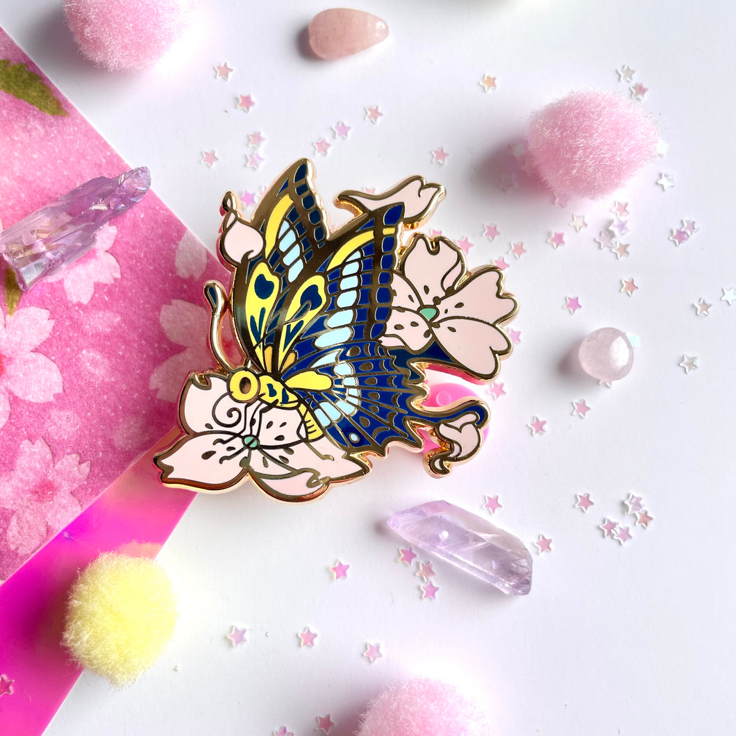 Sakura ni Chouchou Cherry Blossom Butterfly Enamel Pin