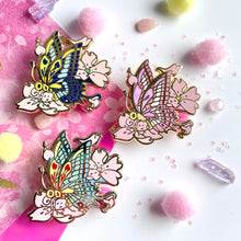 Sakura ni Chouchou Cherry Blossom Butterfly Enamel Pin